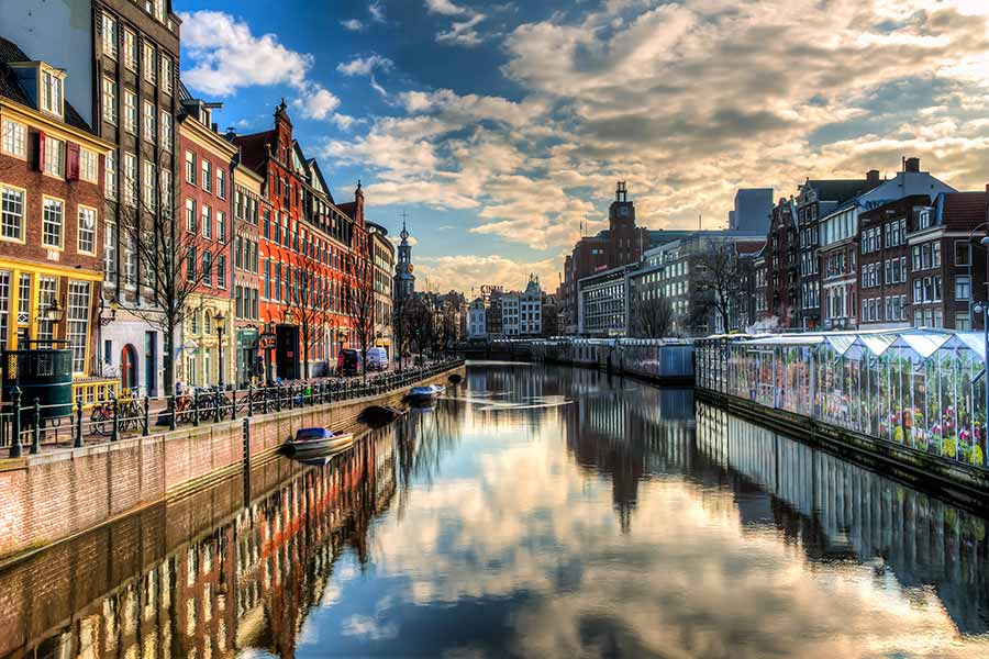 La guida definitiva per il tuo viaggio ad Amsterdam